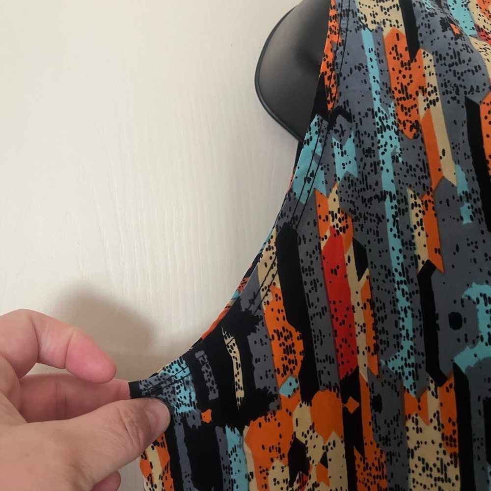 LuLaRoe Multicolored Kimono - Picture 2 of 3